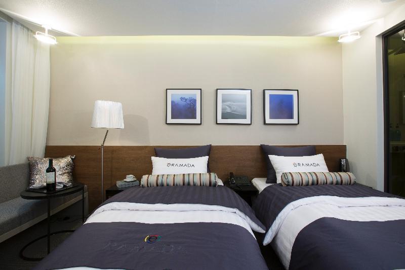 Ramada Encore By Wyndham Busan Haeundae Extérieur photo